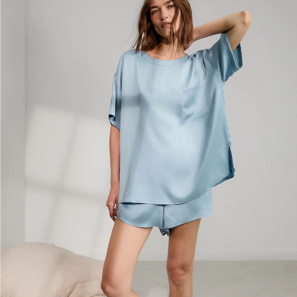 Lunya washable silk tee short set
